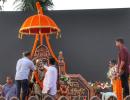 PHOTOS: Shivaji Park gears up for Uddhav's swearing-in