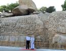 In veshti, PM strikes a chord with Xi at Mahabalipuram