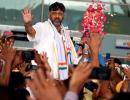 Shivakumar hits out at I-T dept over gifting phones