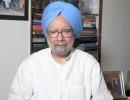 Manmohan rubs it in: Modi govt mismanaged economy