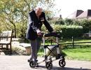 UK war veteran raises Â£13 mn with garden walk