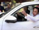 Kamal Nath meets Sonia amid signs of trouble in MP