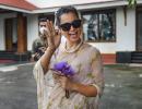 Kangana leaves Mumbai, says PoK analogy 'bang on'