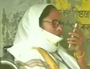 Mamata dials guv, claims people not being able to vote