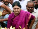 Jaya's death: TN panel indicts Sasikala, govt to act