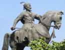 Maha vs K'taka over 'desecration' of Shivaji's statue