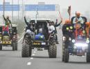 Tractor march with army tanks on Jan 26: Farmers