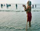 Kumbh Mela: Over 7L devotees take holy dip in Ganga