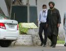 Navjot Singh Sidhu meets Sonia