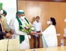 Aiming to 'remove Modi', Mamata meets farmer leaders