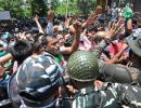 Mamata offers arrest, TMC supporters go on rampage