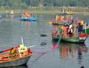 When the Yamuna was draped in saris