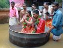 Kerala: Couple reaches wedding hall in cooking vessel