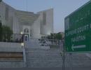 Blow for Imran as Pak SC orders no-trust vote on Sat