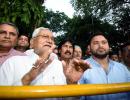 U-turns queer the pitch for Nitish as Oppn's PM face