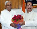 Nitish govt brings no-trust vote against speaker