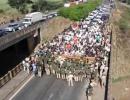 Protest near Maha-K'taka border as dispute simmers