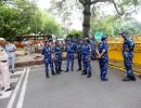 Police stopping media from entering party HQ: Cong