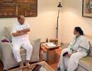 Prez poll race hots up as Mamata, Left meet Pawar