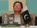 Pak political turmoil worsens ahead of no-trust vote