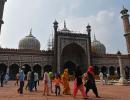 Jama Masjid revokes order barring women after outrage