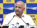 'Arrest Amit Shah': Sisodia on MLA-poaching in T'gana