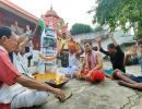 With havan and namaz, world prays for Chandrayaan-3