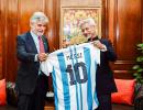 Messi Jersey Gifts For Modi, Jaishankar