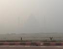 The Taj Mahal vanishes!