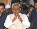 Nitish 'condemns himself', apologises in assembly