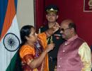 Very cordial relationship with Mamata: Bengal guv