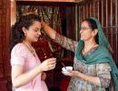 Mother Blesses Kangana