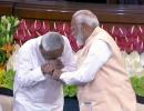 Nitish brought shame when he touched Modi's feet: PK