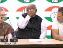 Modi 'financially crippling' Congress, alleges Sonia