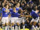 Everton draw with Spurs after Defoe penalty miss