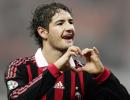 Serie A: Milan beat Cagliari 4-3, Juve win