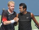 Paes-Dlouhy stun Bryans to enter US Open final