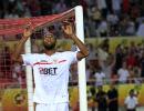 Kanoute gives Sevilla Super Cup edge over Barca