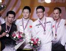 Chen Jin leads Chinese sweep of world titles