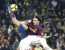 Barca crush Sevilla, Bilbao shock for Real