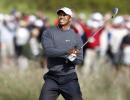 Woods shoots 74 in frustrating Pebble Beach return