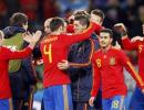 Spain bypass Portugal to reach last eight