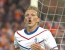 Dirk Kuyt faces long layoff