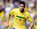 Arsenal snap up Brazilian Santos from Fenerbahce