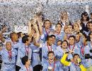 Forlan scores two as Uruguay win Copa America