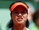 Li, Schiavone to clash in French Open final