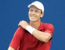 Berdych saves match points to advance in Halle