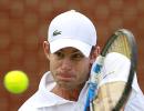 Roddick survives ace barrage by Lopez at Queen's