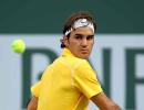 Federer, Djokovic and Roddick reach third round