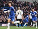 Chelsea sink City to keep title hopes alive